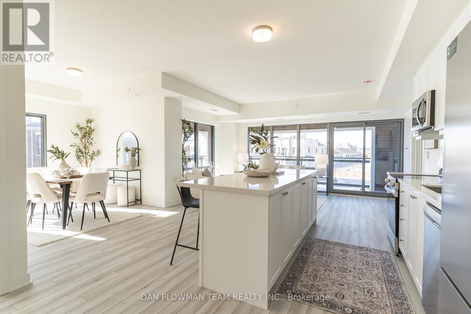 #321 51 CLARINGTON BOULEVARD - 1