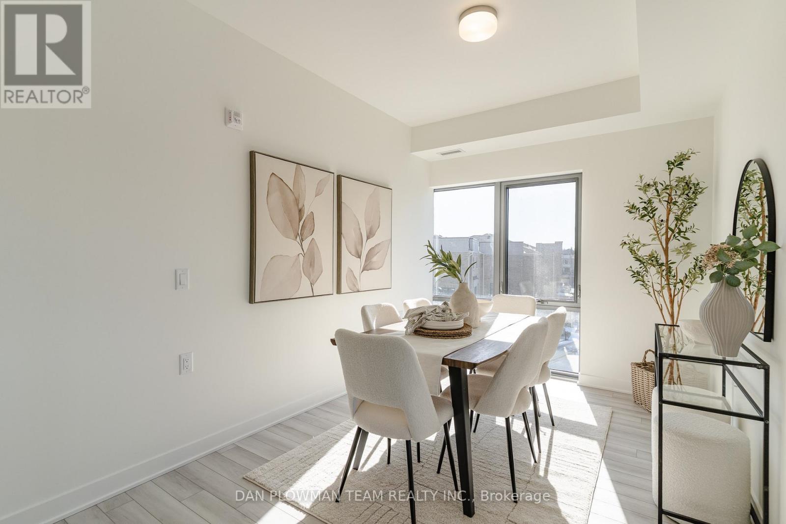 #321 51 CLARINGTON BOULEVARD - 8