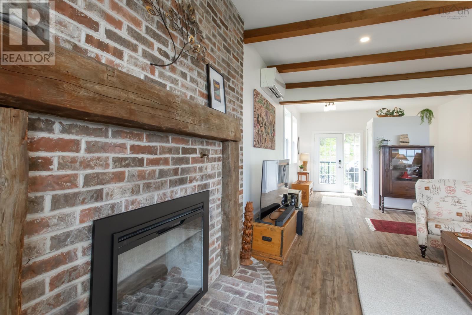 Property 22 of 41 of 7993 Shore Road W