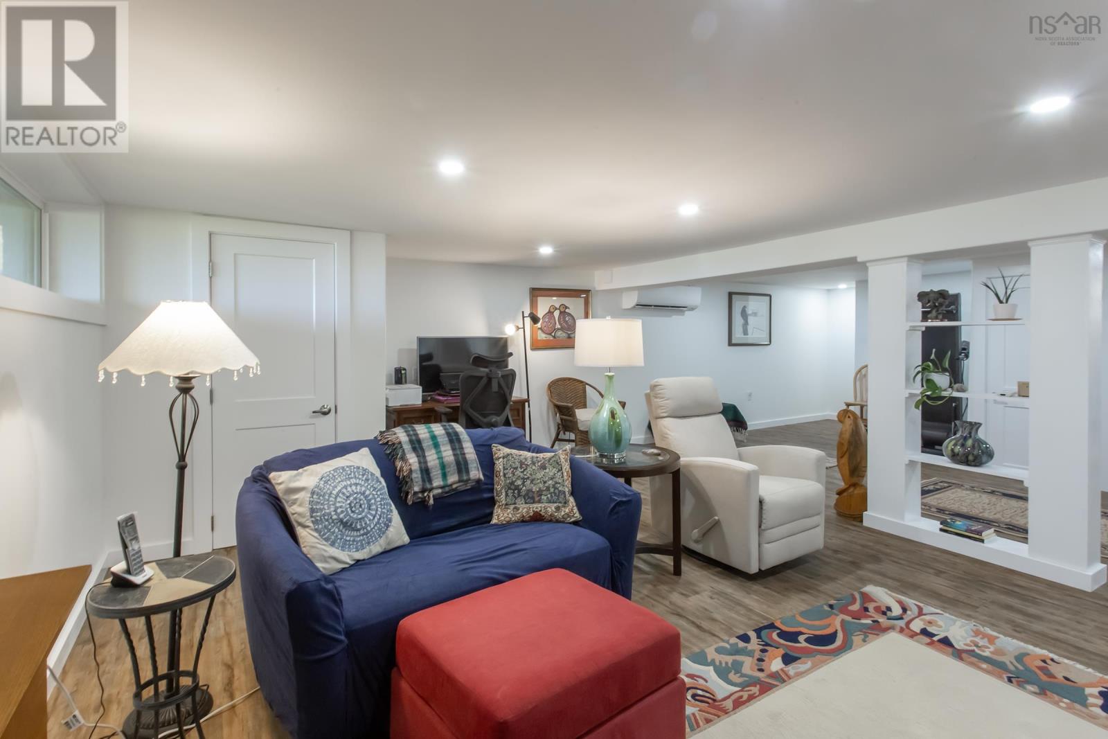 Property 35 of 41 of 7993 Shore Road W