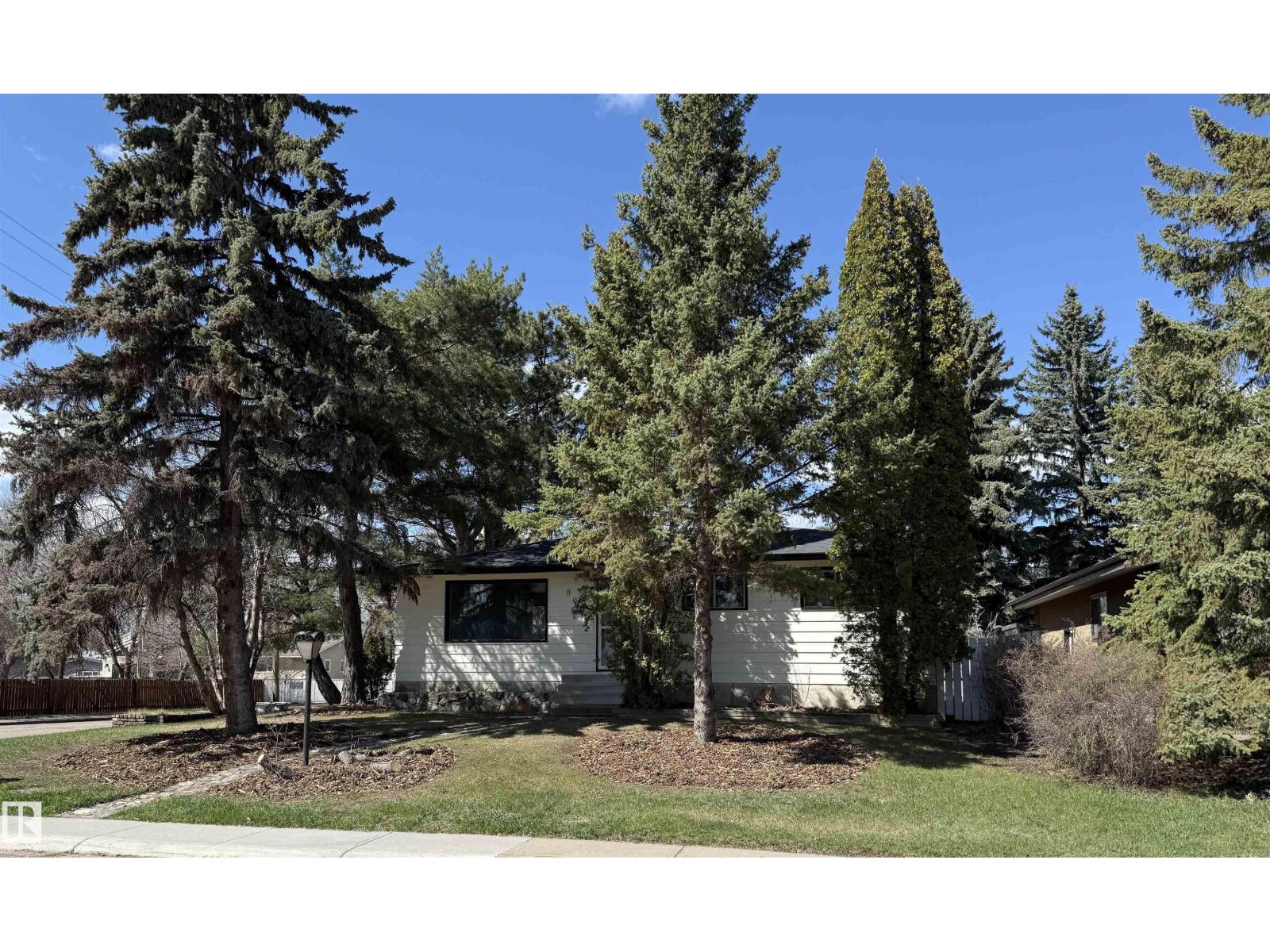 899 ALDER AV - Image 2