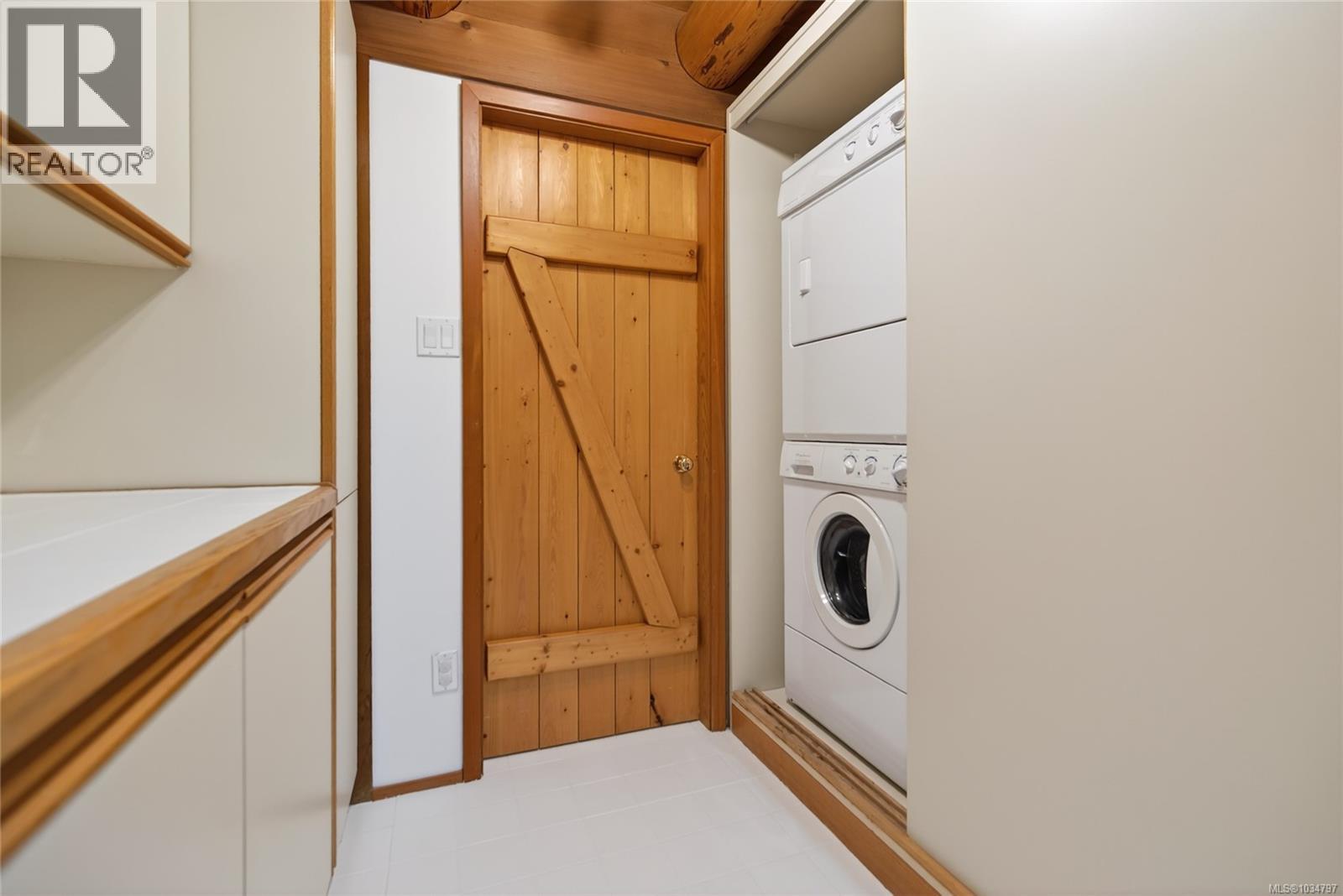 4425 Forbidden Plateau Rd - 25