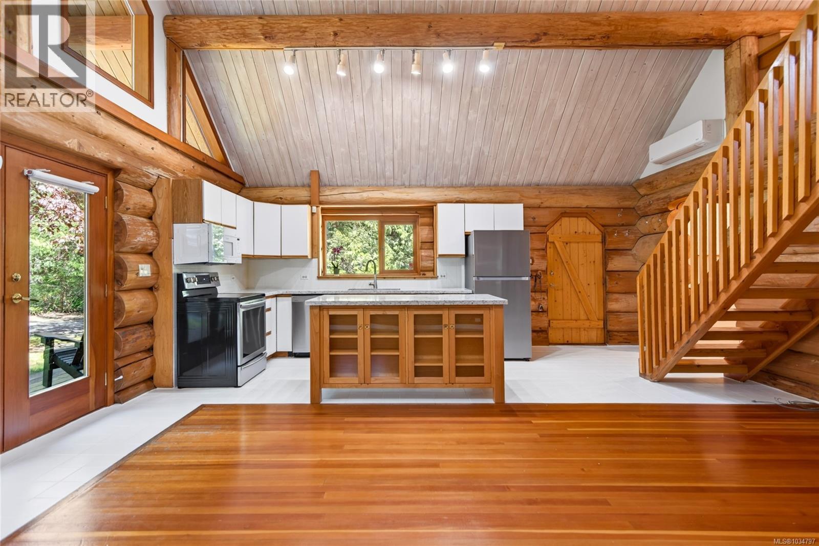 4425 Forbidden Plateau Rd - 14