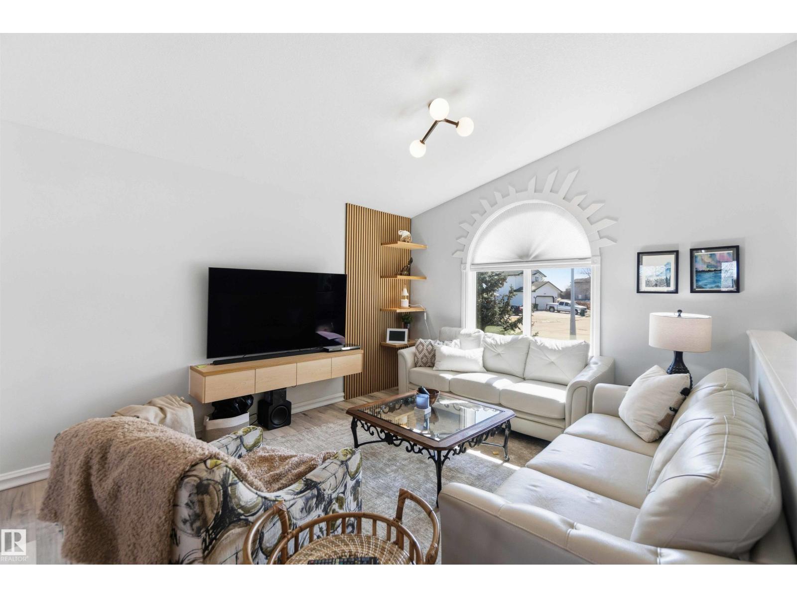 4328 48A Ave — photo 11