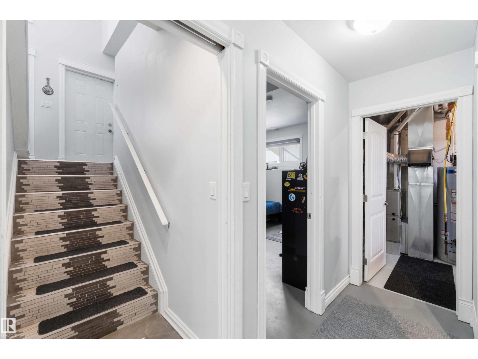 4328 48A Ave — photo 37
