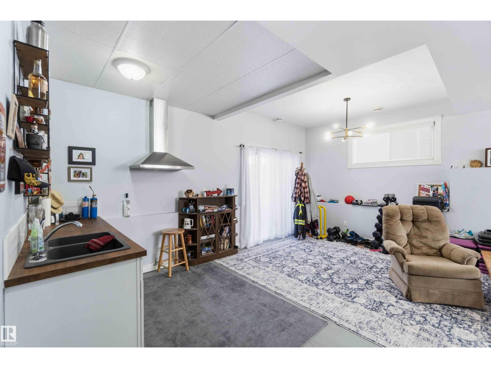 4328 48A Ave — photo 39