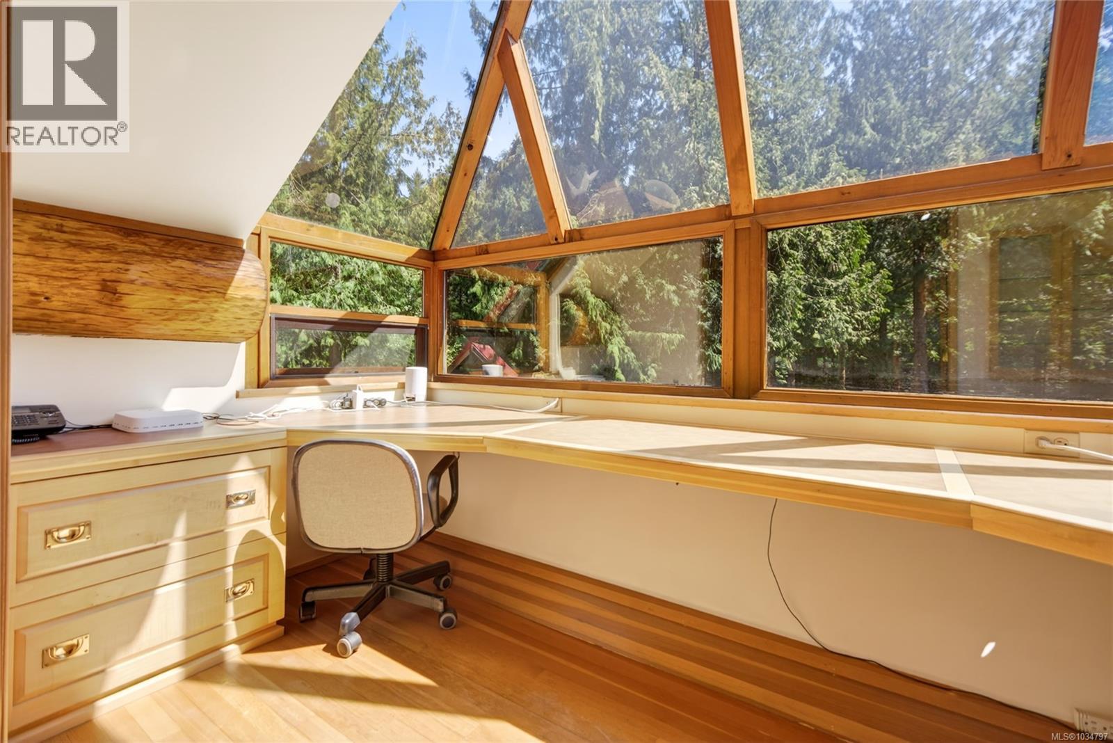 4425 Forbidden Plateau Rd - 31
