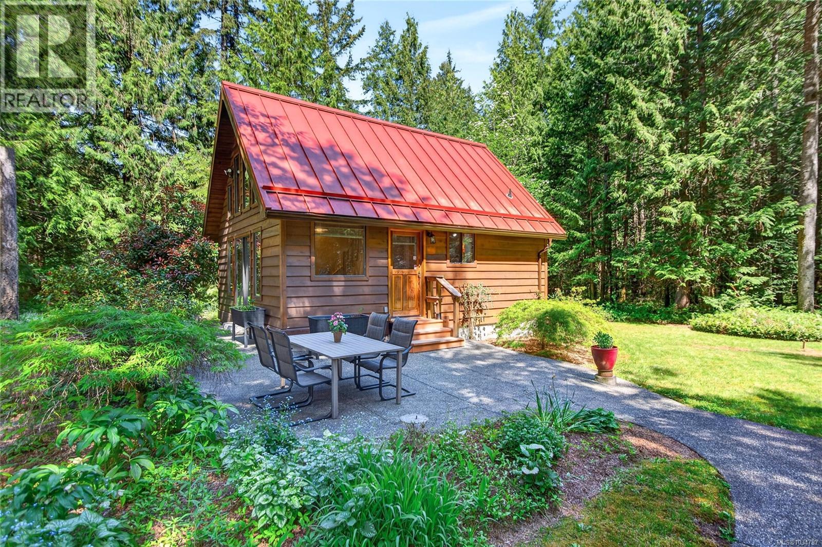 4425 Forbidden Plateau Rd - 34