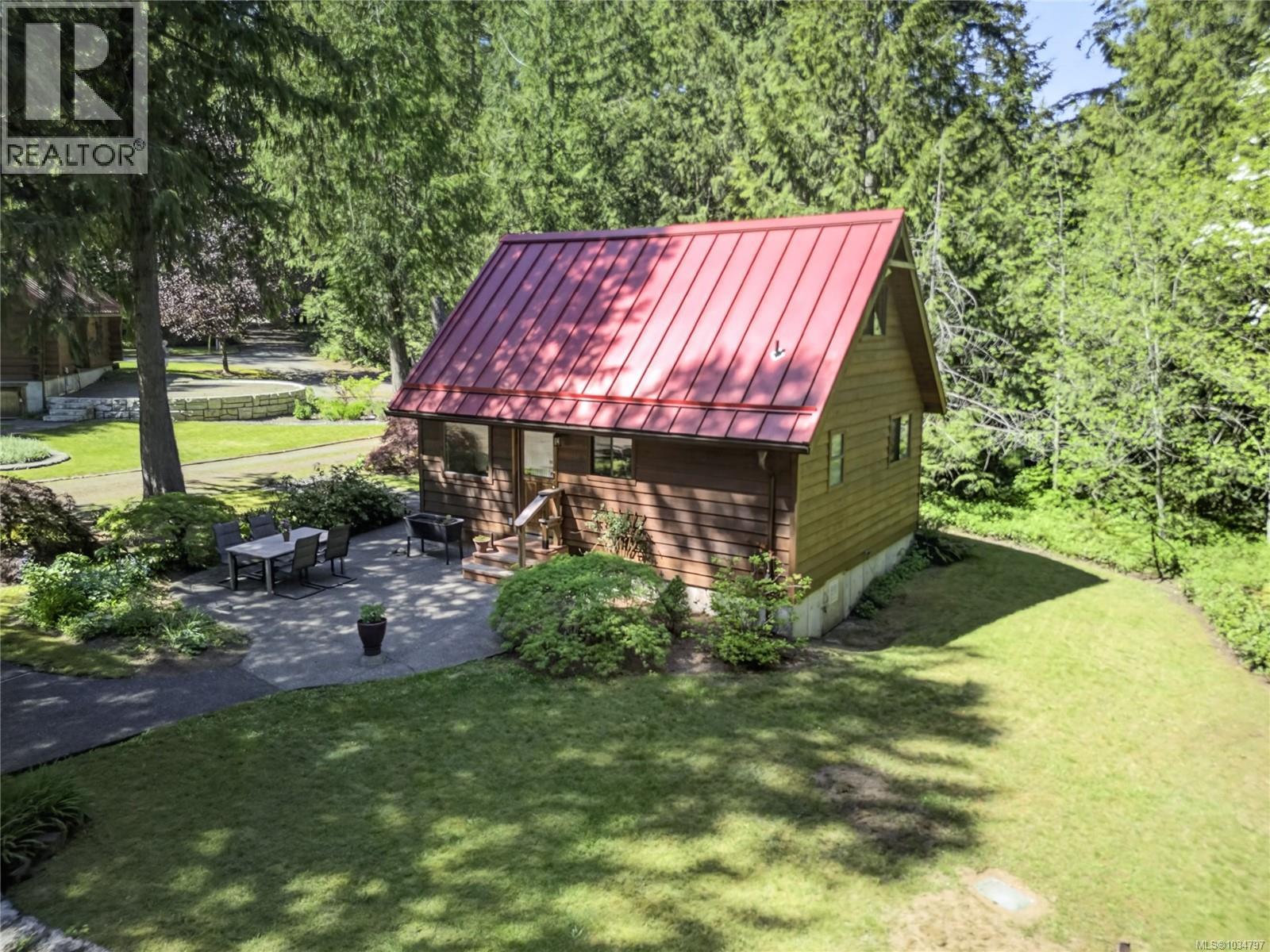 4425 Forbidden Plateau Rd - 82