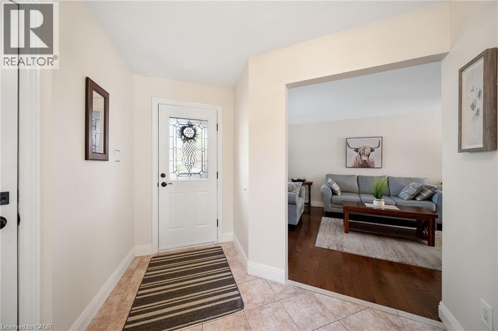 5 MACMILLAN Street, Caledonia, Ontario, N3W1A1 — Photo 9