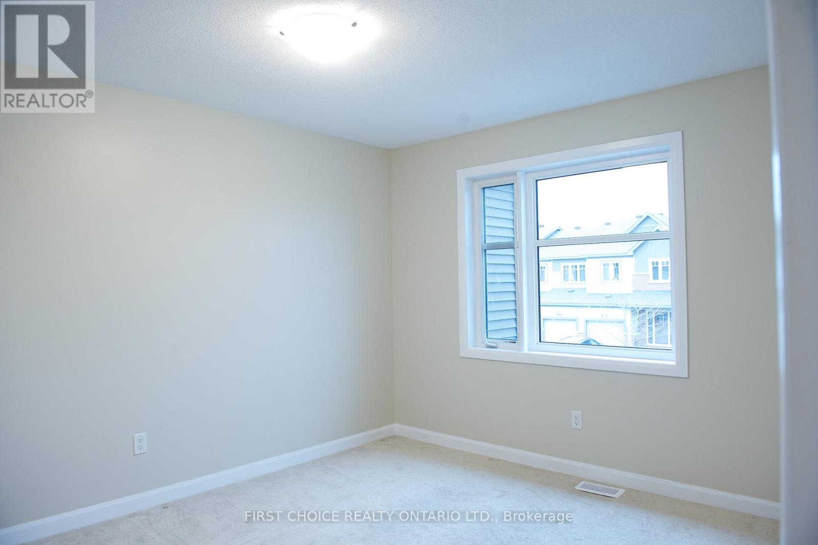 222 GEYSER PLACE - 24