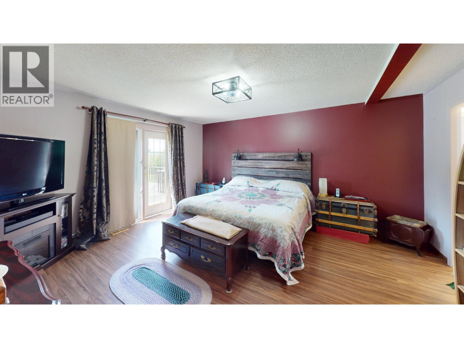 10264 97 HIGHWAY - 17