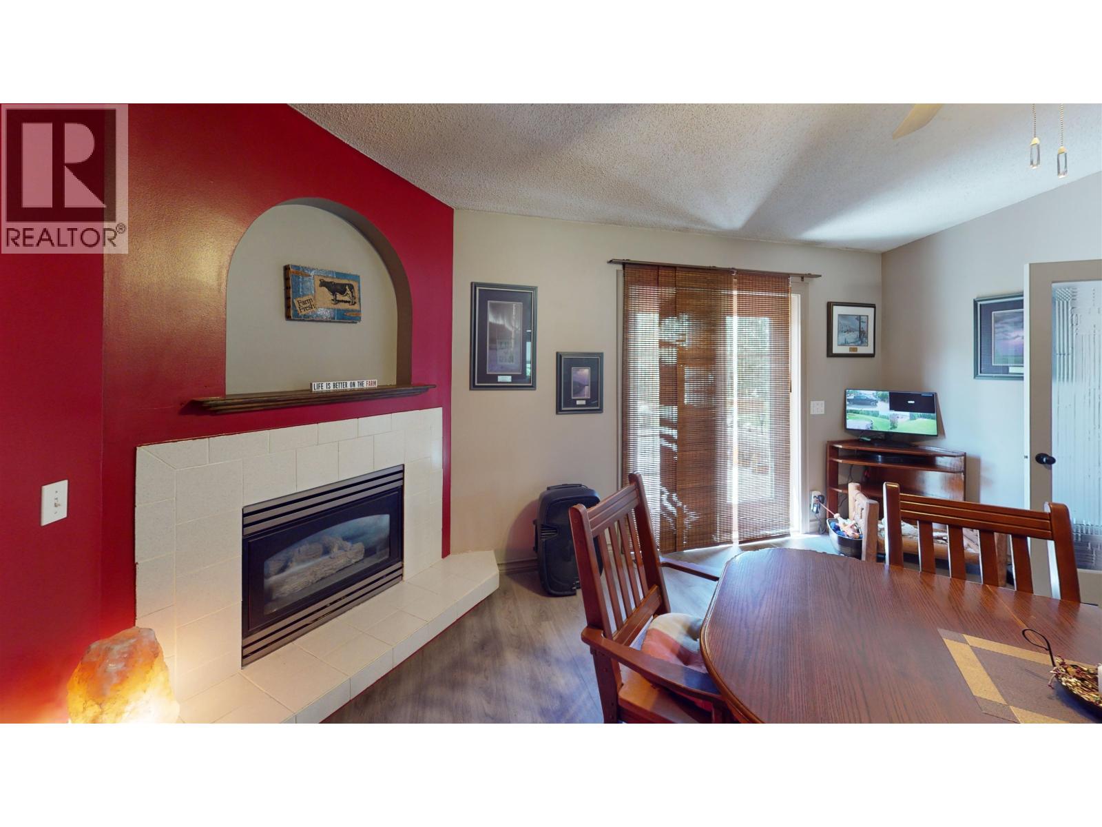 10264 97 HIGHWAY - 5