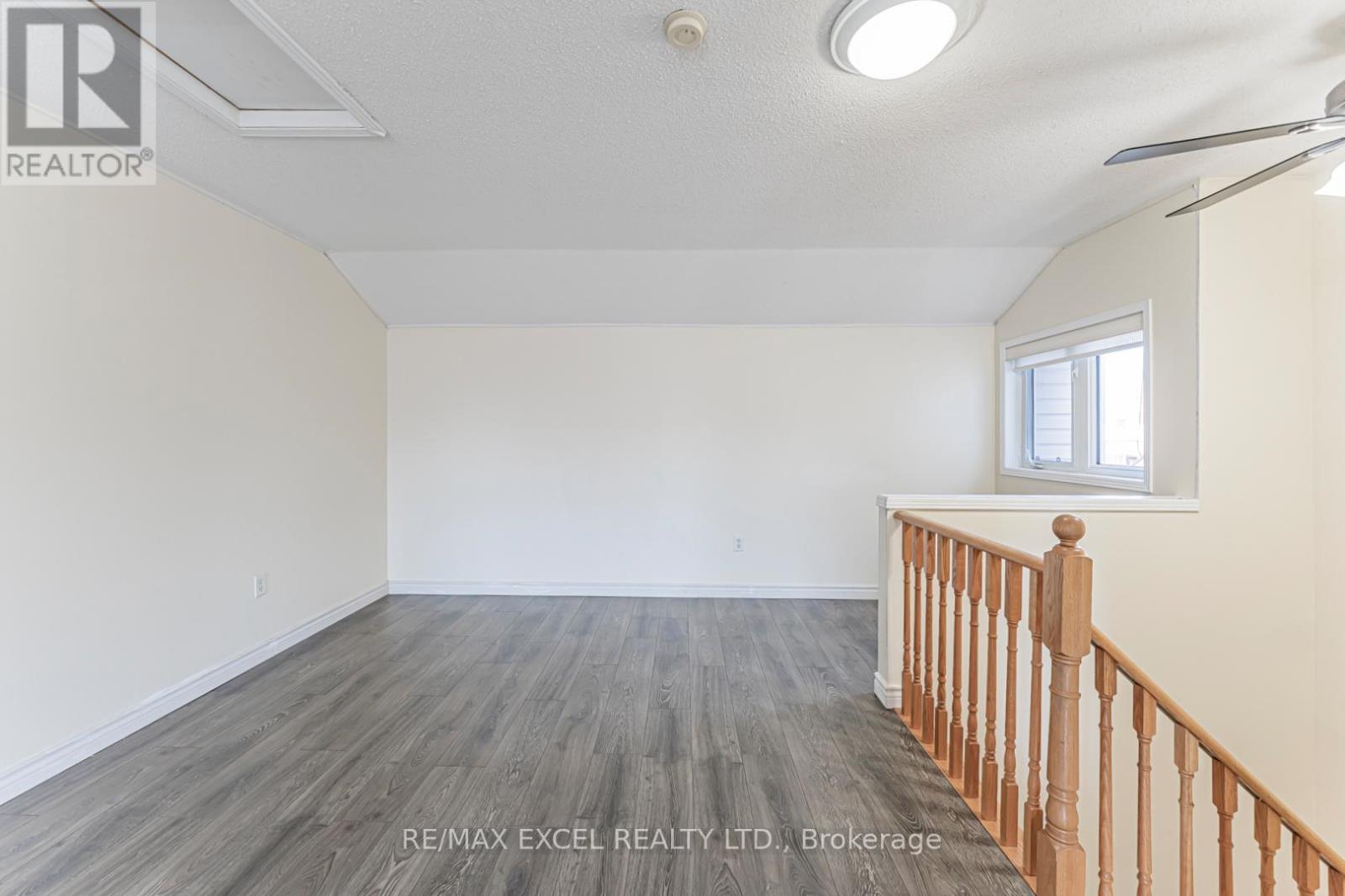 98 GEORGIAN DRIVE - 29