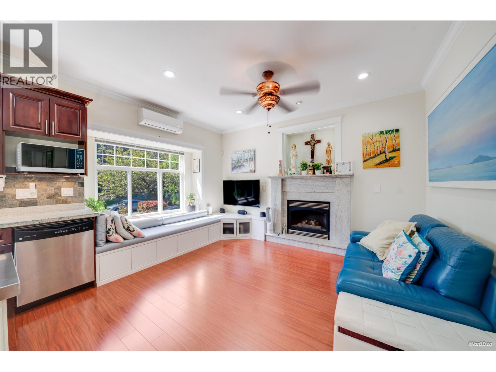 4 Bed, 3 Bath House for Sale in Vancouver – 1023 E 8TH AVENUE, Vancouver - Image 9