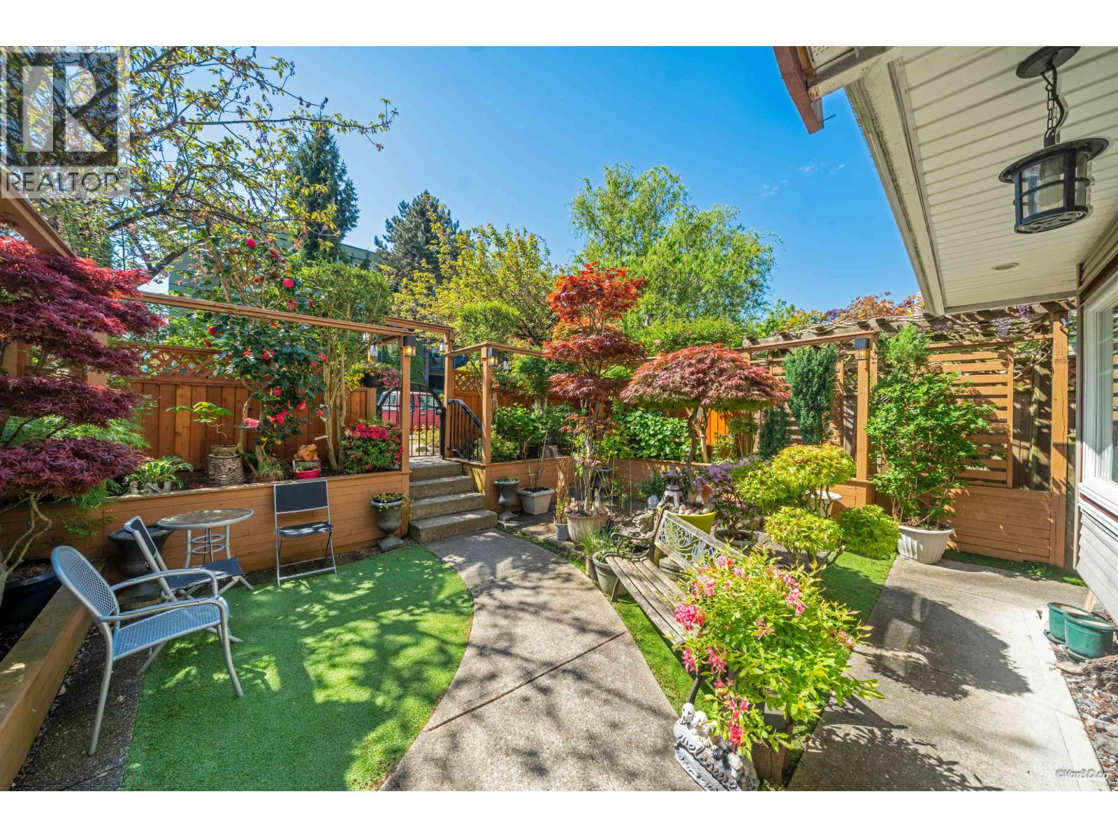 4 Bed, 3 Bath House for Sale in Vancouver – 1023 E 8TH AVENUE, Vancouver - Image 6
