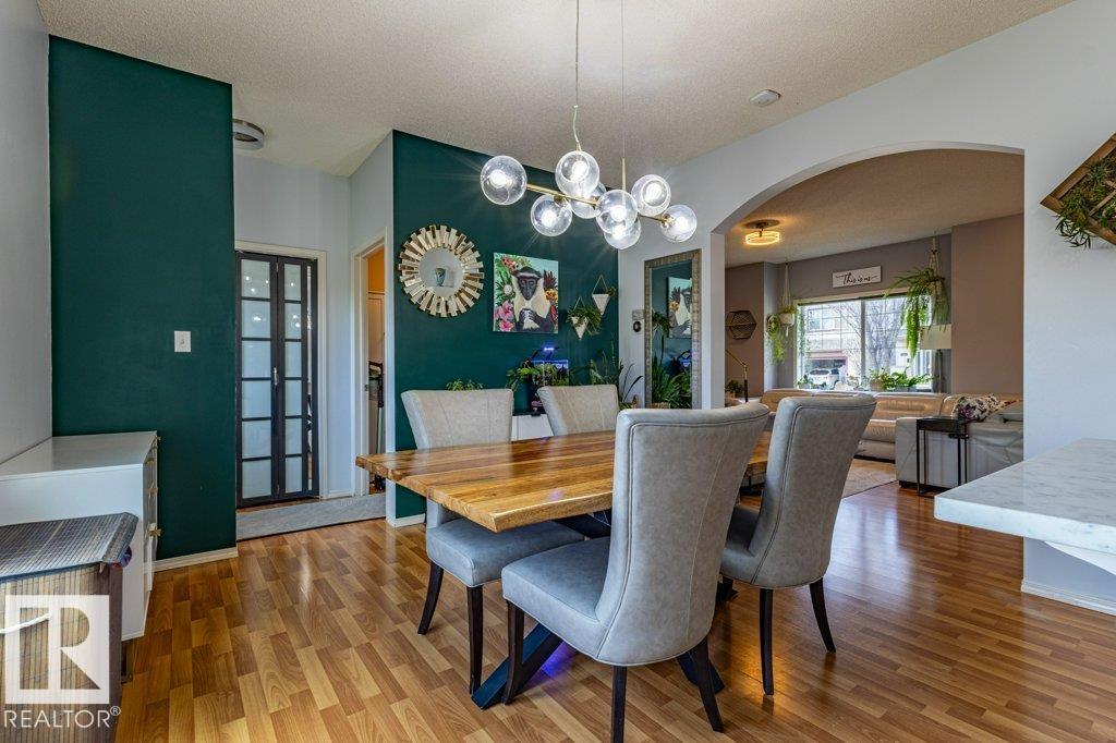 1676 TOMLINSON CM NW, Edmonton