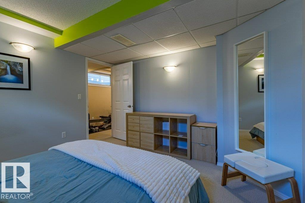 1676 TOMLINSON CM NW, Edmonton