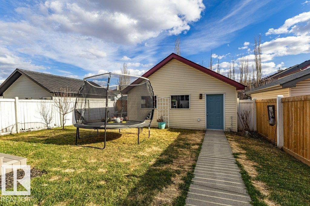 1676 TOMLINSON CM NW, Edmonton