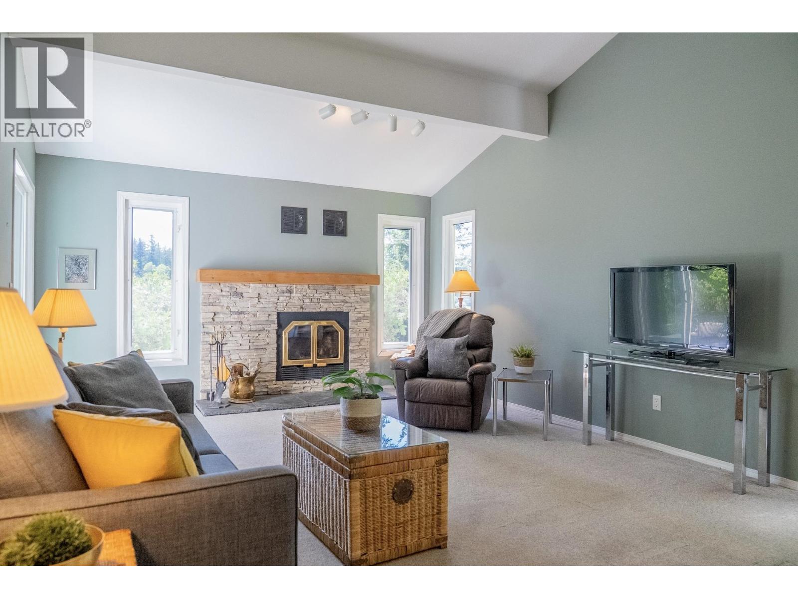 37267 SCHOONER WAY, Pender Island