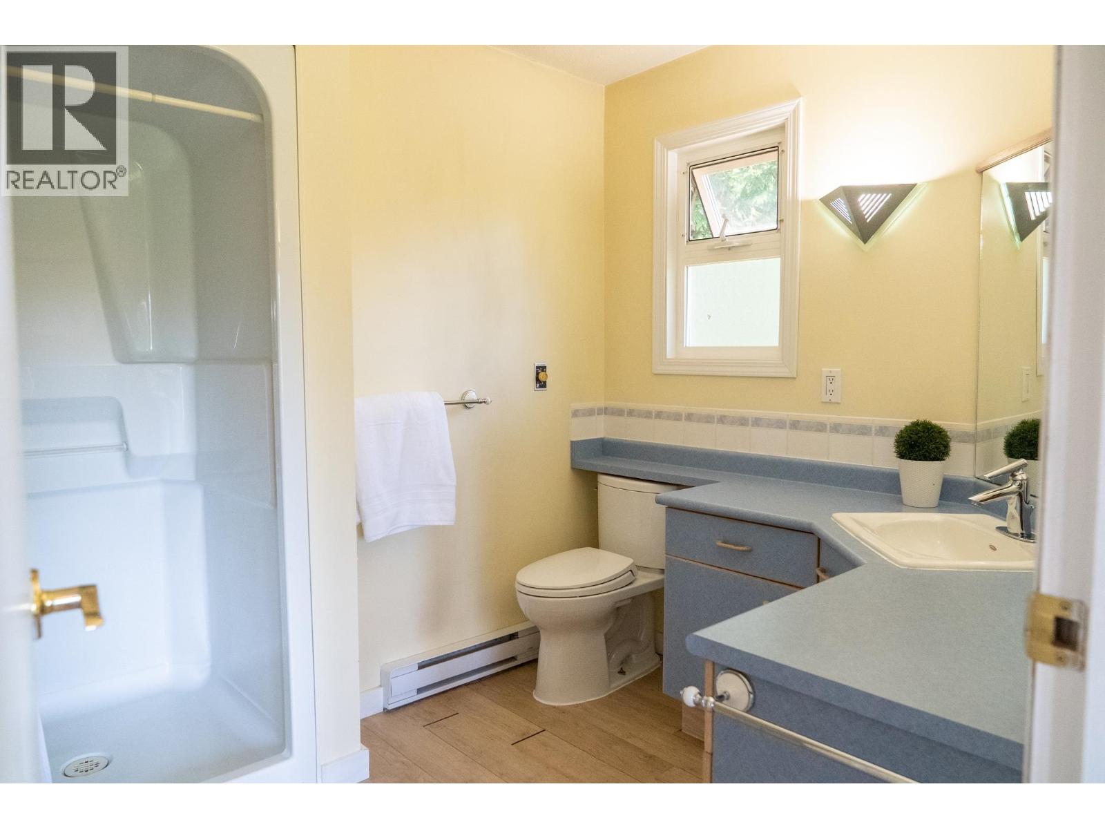 37267 SCHOONER WAY, Pender Island