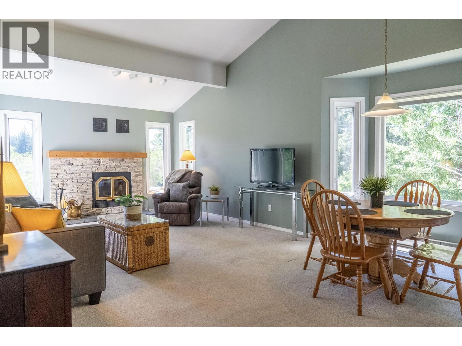 37267 SCHOONER WAY, Pender Island