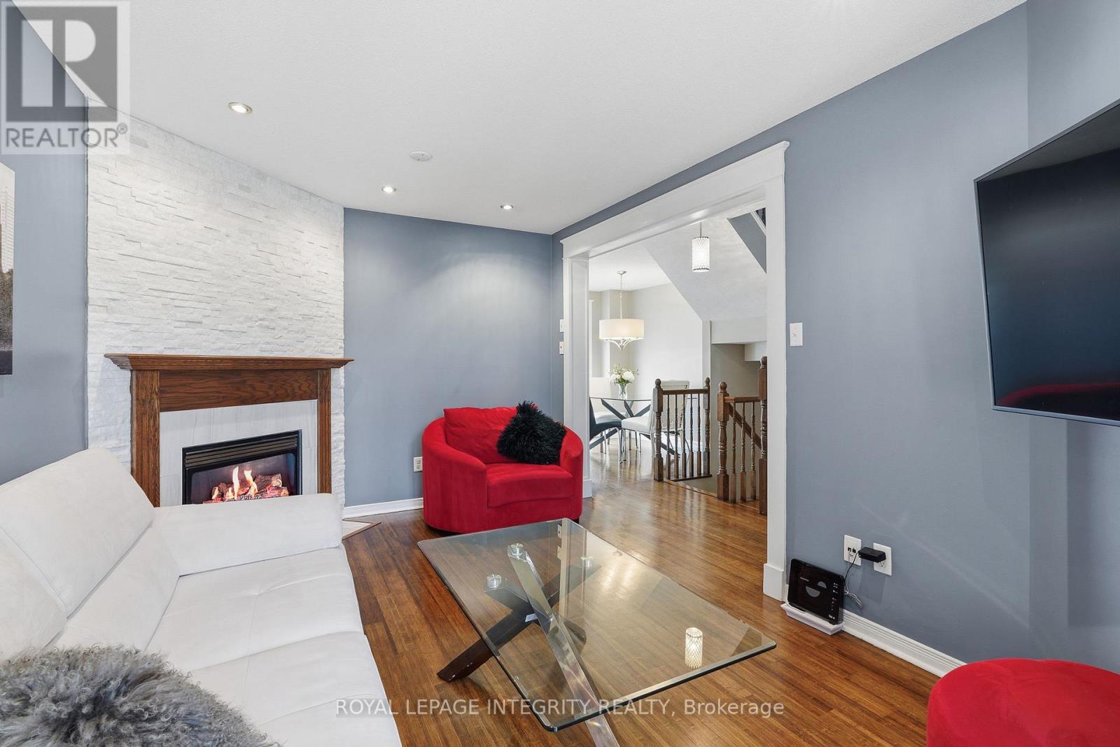 1073 BRASSEUR CRESCENT - 6