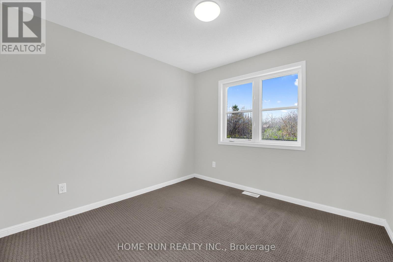142 BATTERSEA CRESCENT - 39
