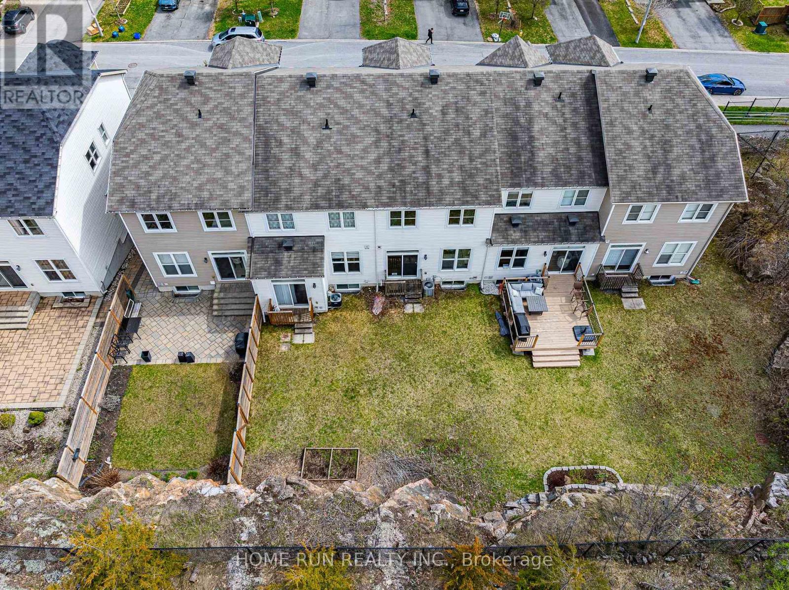 142 BATTERSEA CRESCENT - 48