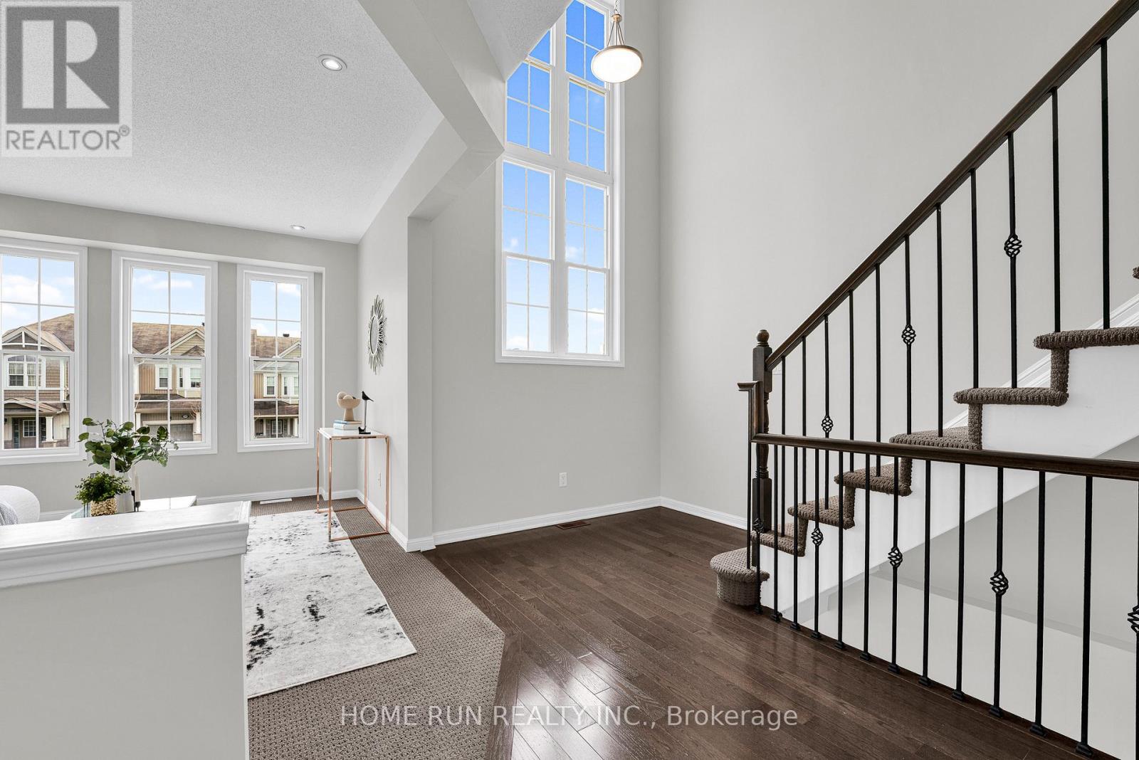 142 BATTERSEA CRESCENT - 6