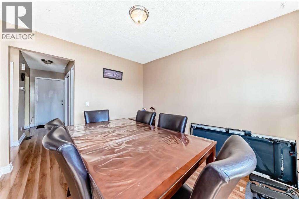 4821 60 Street NE - 11