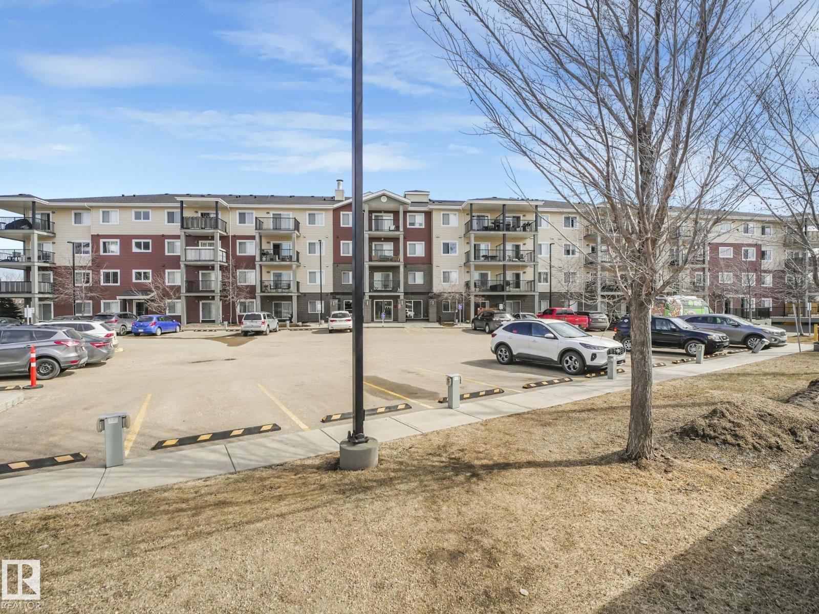 #313 7711 71 ST NW - 32