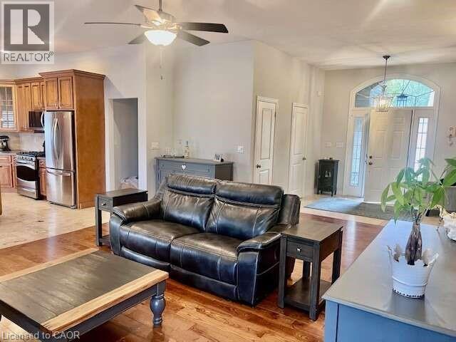 71 NEWPORT Lane, Port Dover, Ontario, N0A1N7 — Photo 4