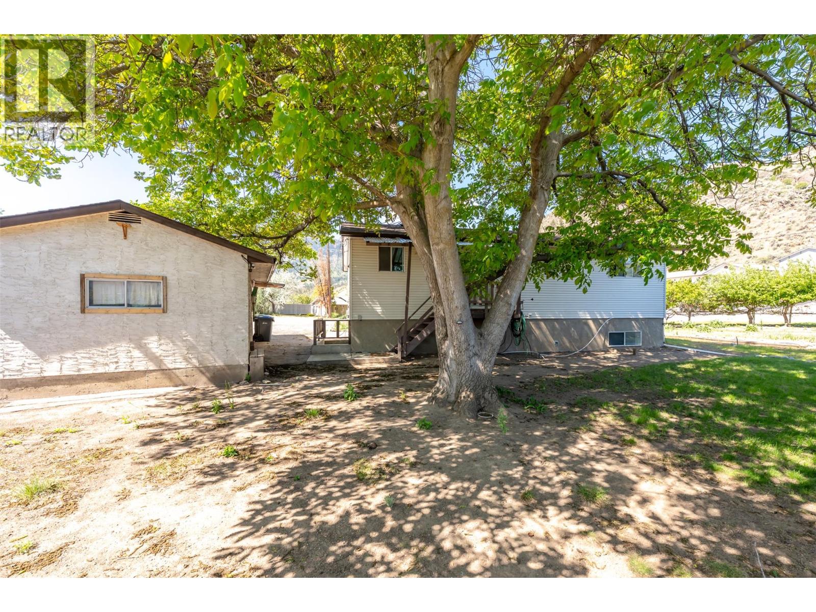 1083 Morningstar Road, Oliver
