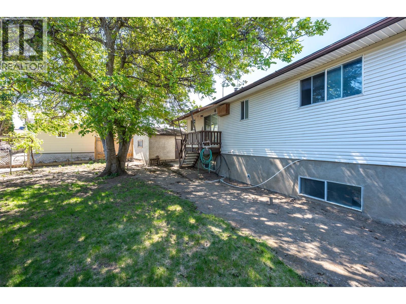 1083 Morningstar Road, Oliver