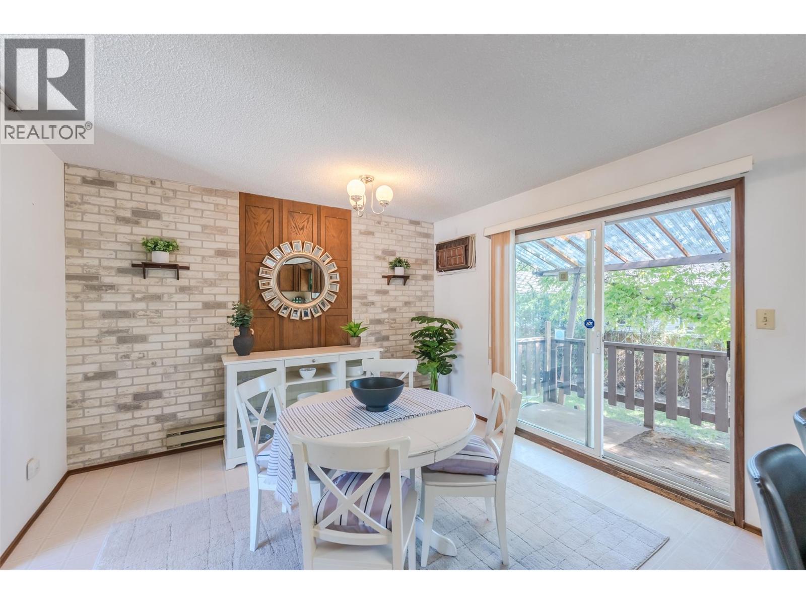 1083 Morningstar Road, Oliver