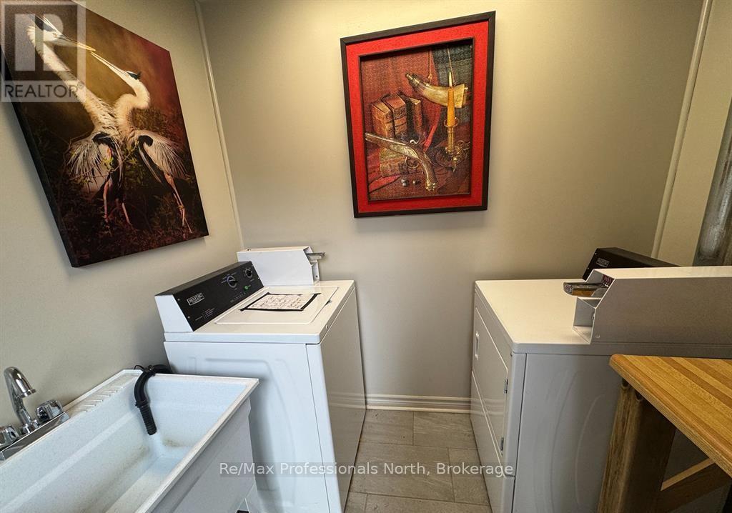 141 HOTCHKISS STREET - 3