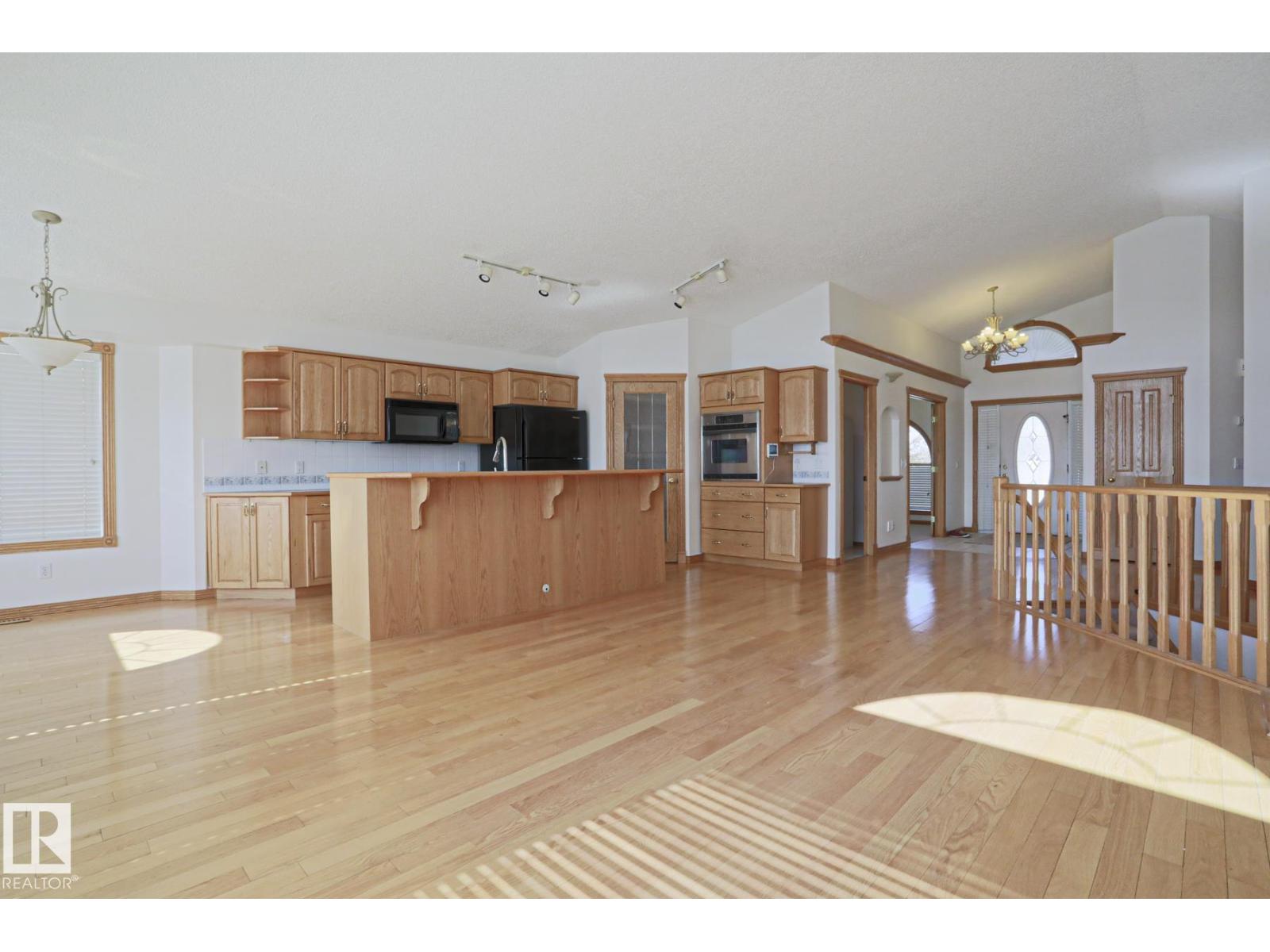 16203 89 ST NW, Edmonton