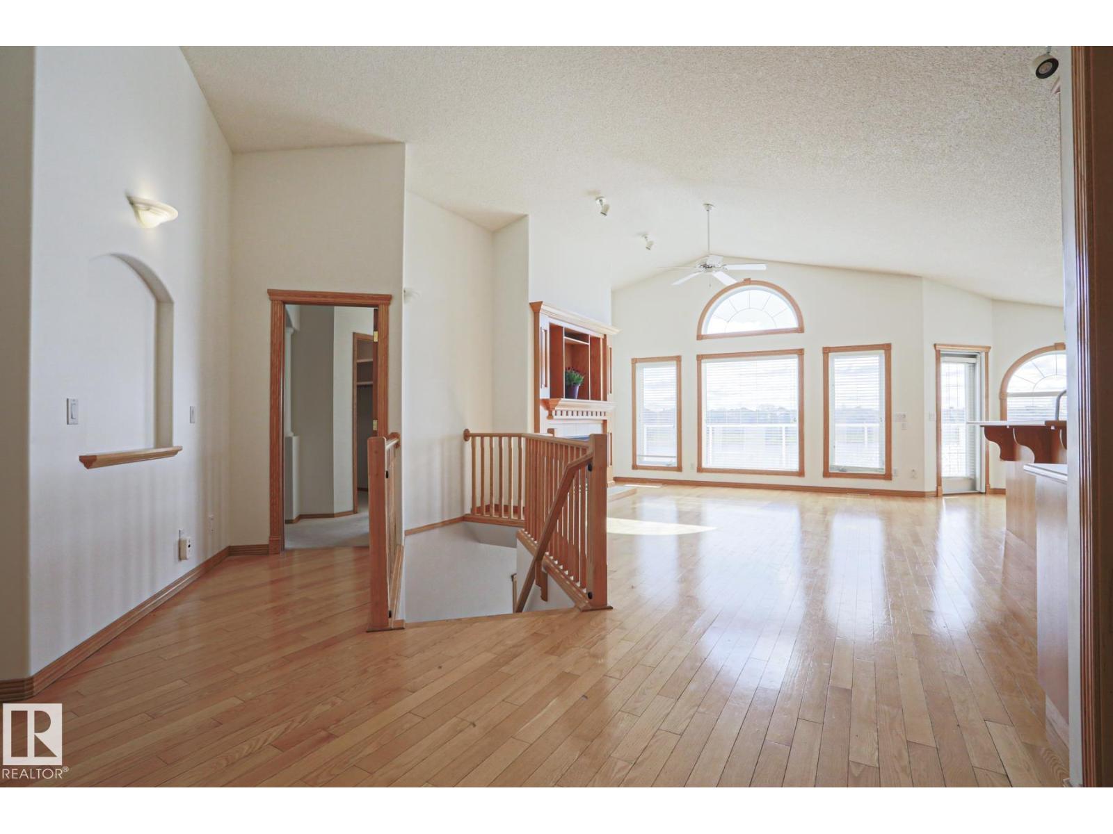 16203 89 ST NW, Edmonton