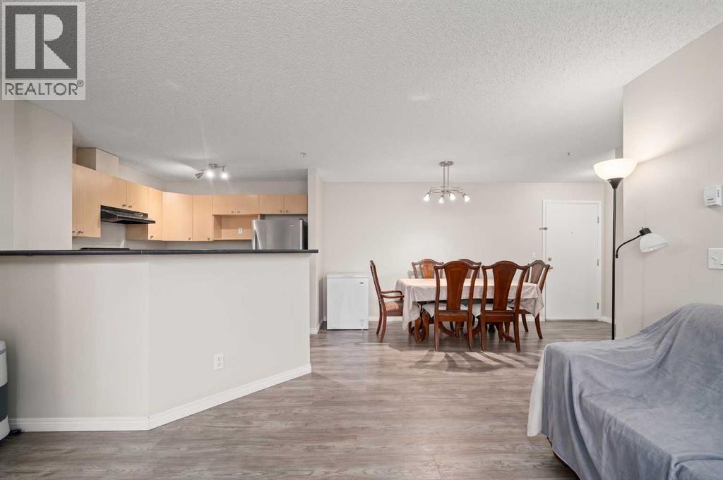 #2105 2371 Eversyde Avenue SW - 4
