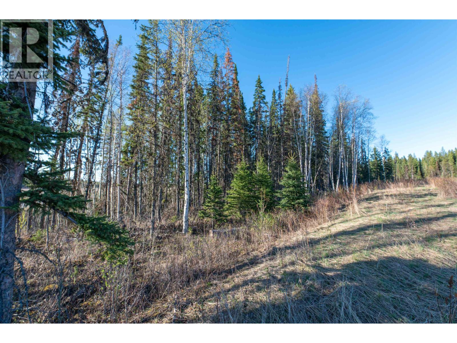 Photo 15 of 32 — 1044 LEGACY ROAD · Prince George, BC