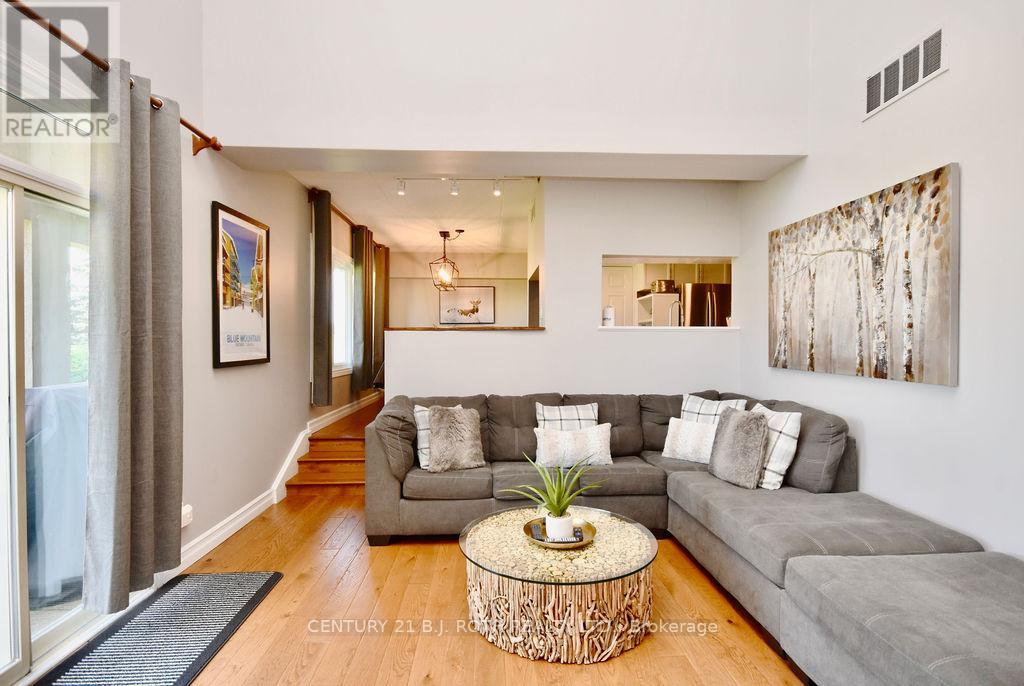 #127 107 WINTERGREEN PLACE - 19