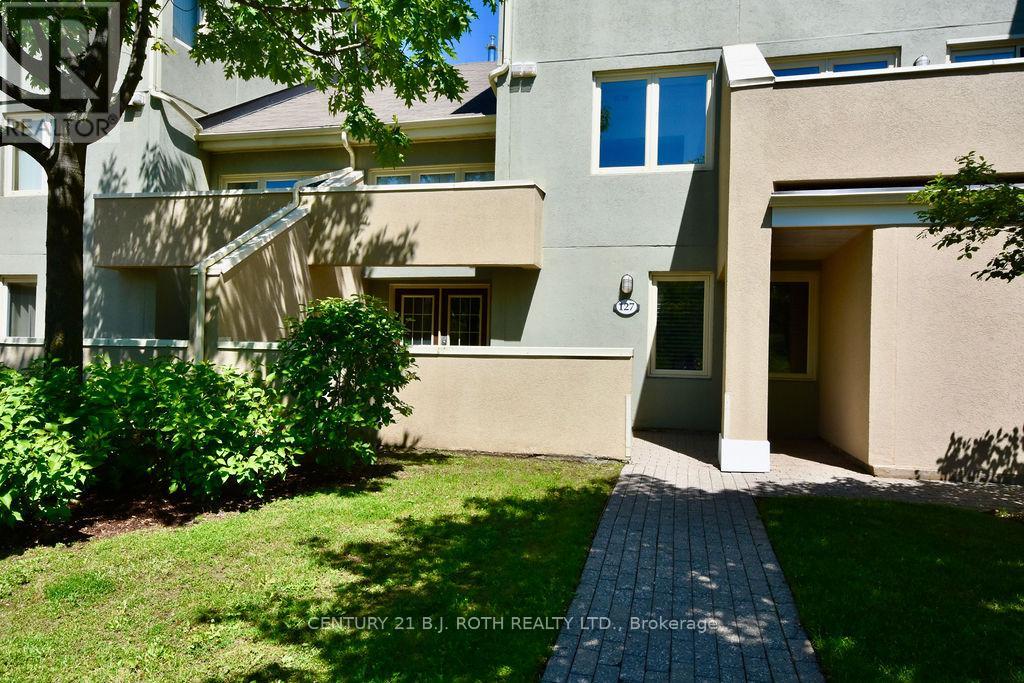 #127 107 WINTERGREEN PLACE - 33
