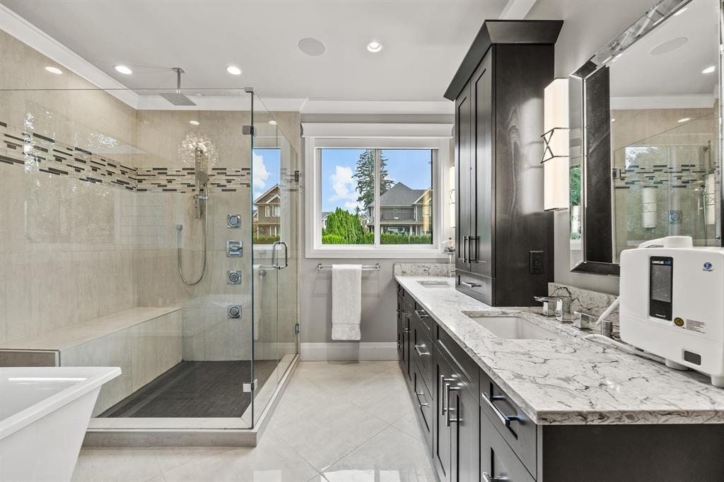 5 Bed, 6 Bath House for Sale in Surrey – 16428 28 AVENUE, Surrey - Image 22