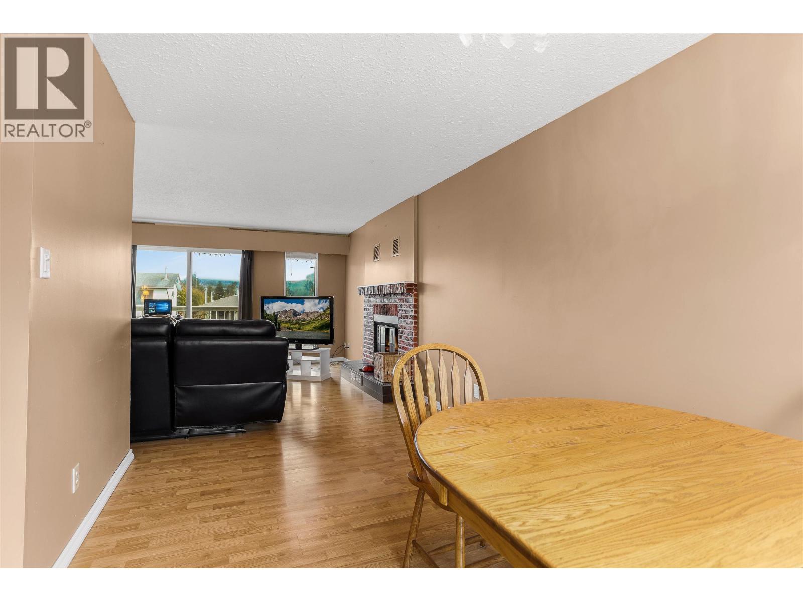 5 DEASE STREET - 5