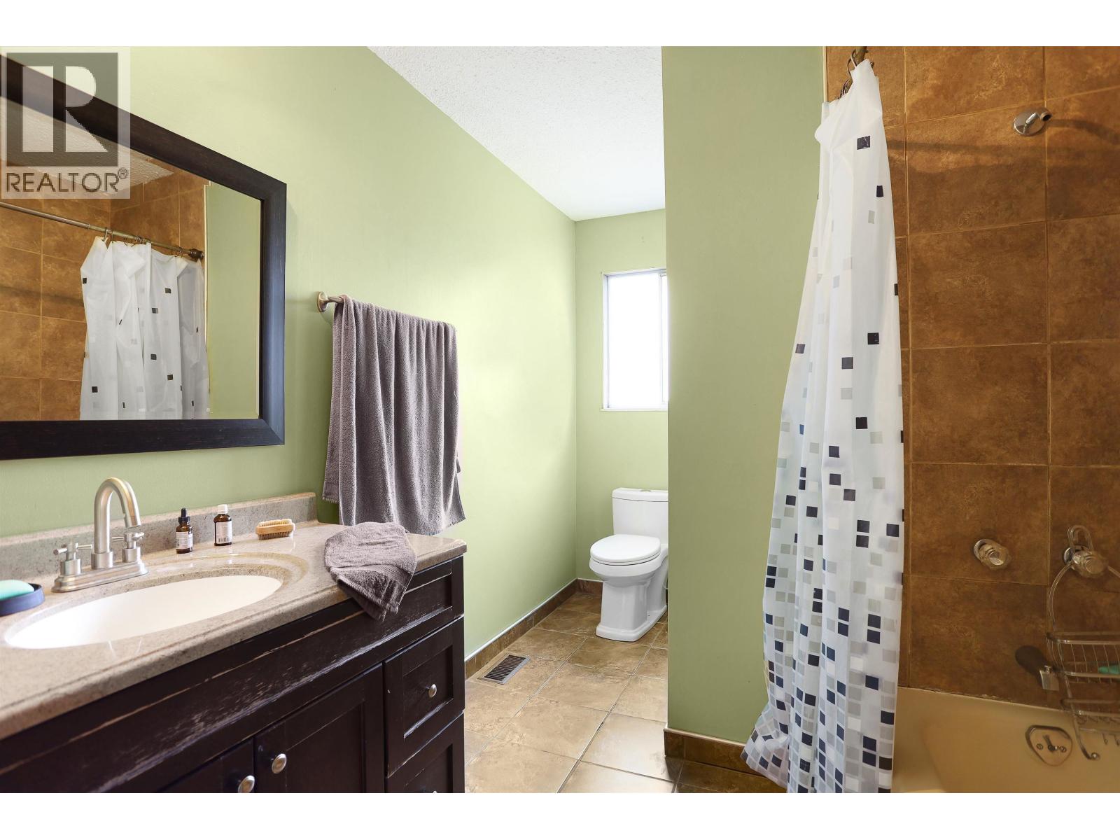 5 DEASE STREET - 8