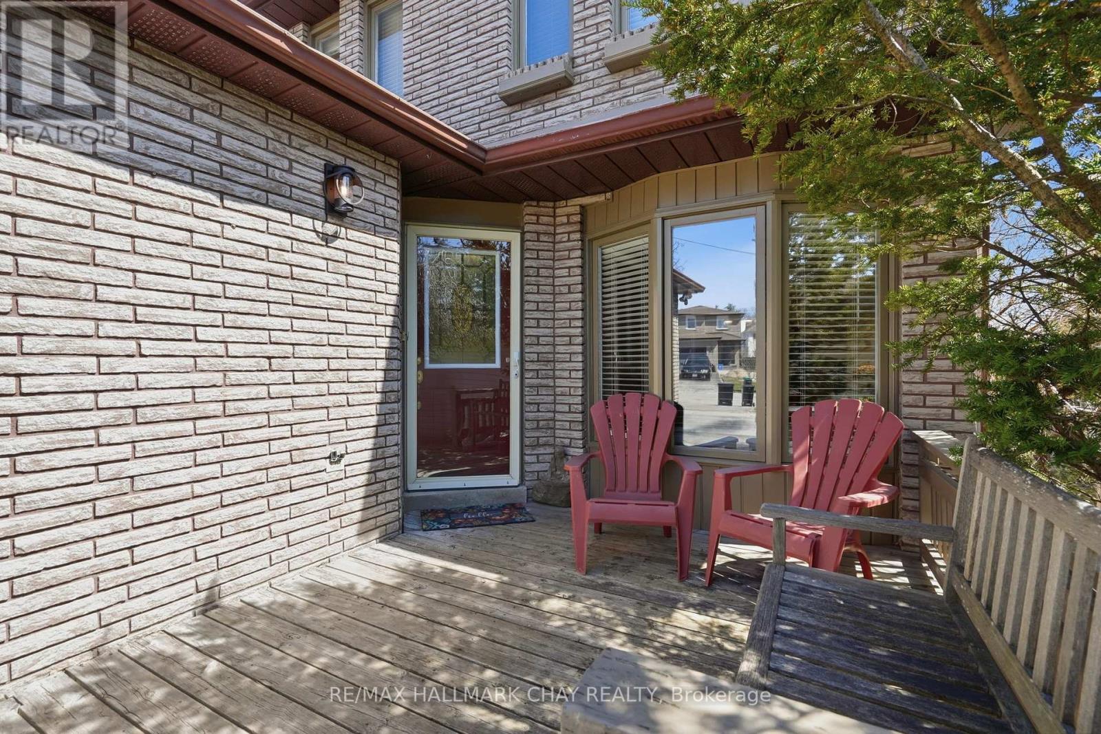 21 CARR DRIVE - Image 3
