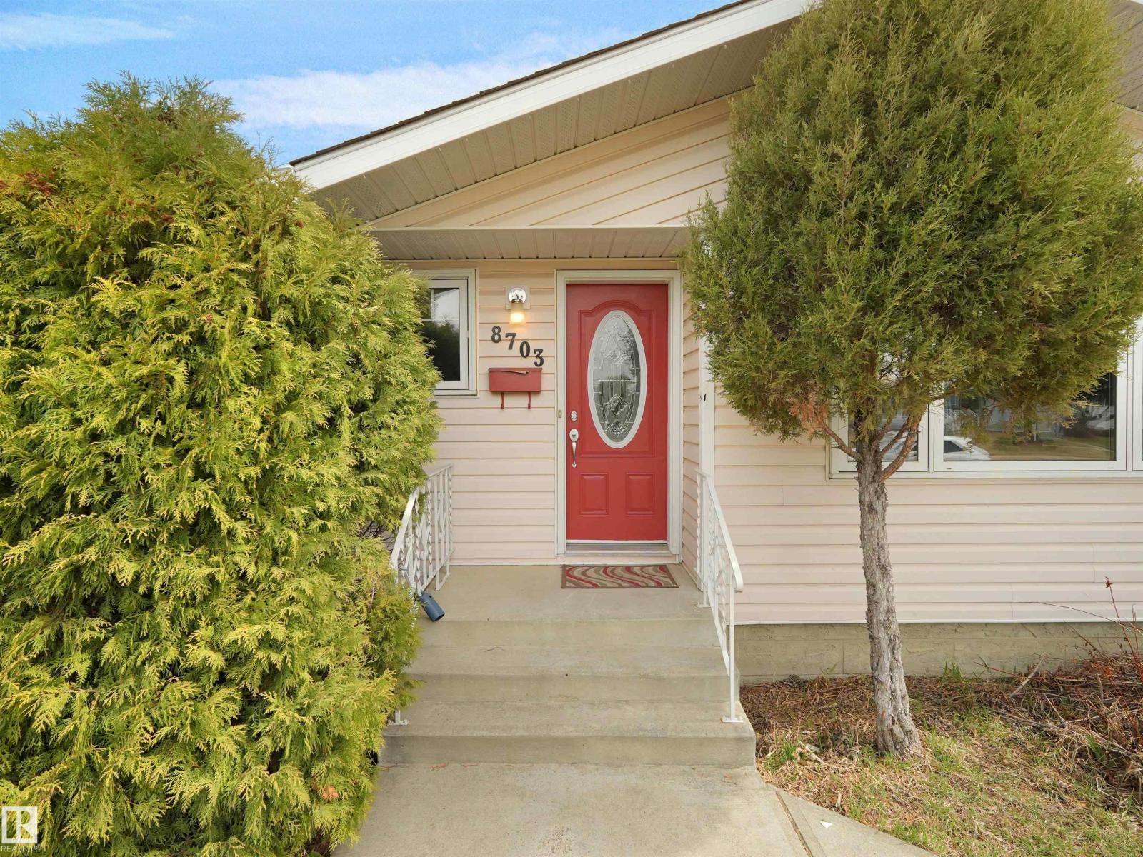 8703 73 ST NW, Edmonton