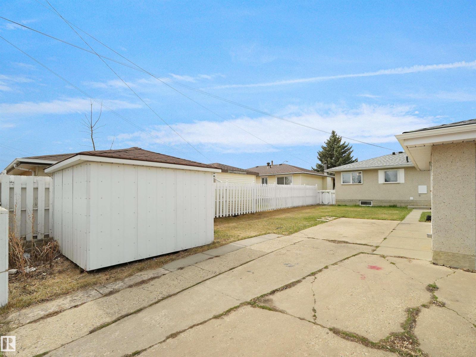 8703 73 ST NW, Edmonton