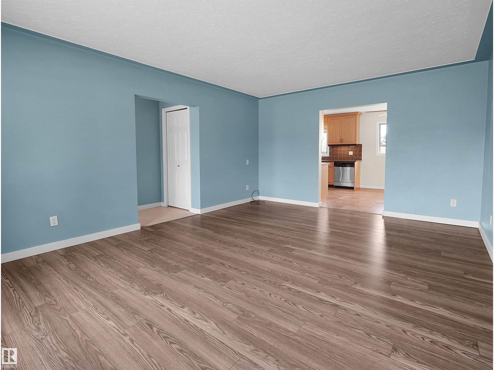 8703 73 ST NW, Edmonton